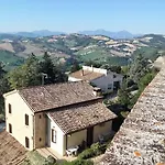 In With Apennine Views Appartamento Fratte Rosa