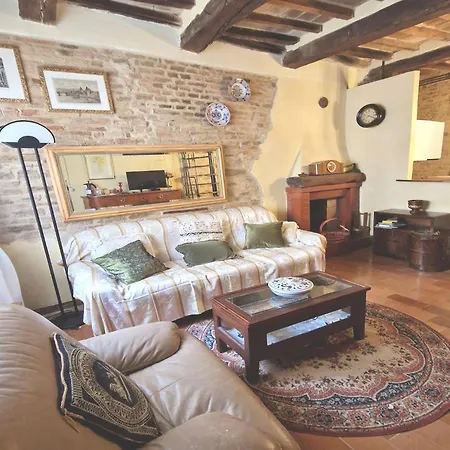 In With Apennine Views Apartmán *